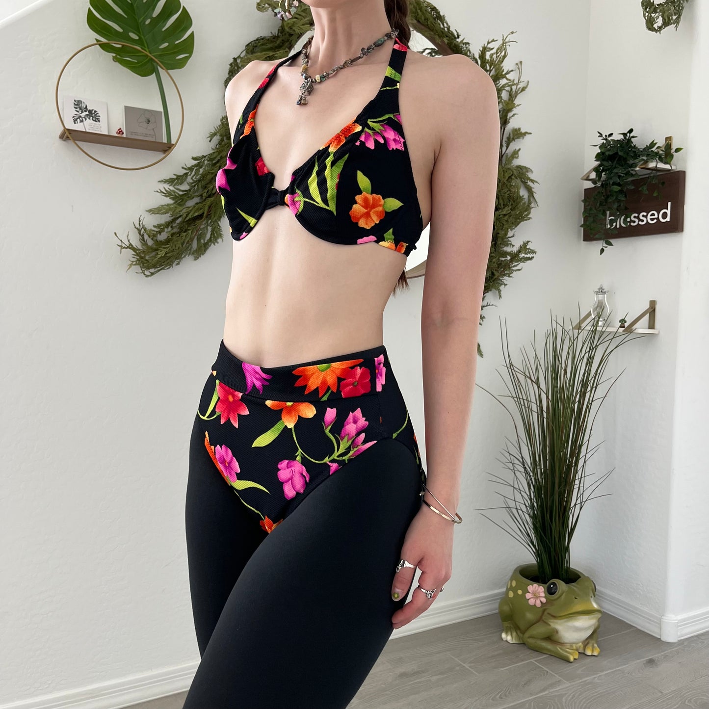 Black Blossom 90s Bikini Set