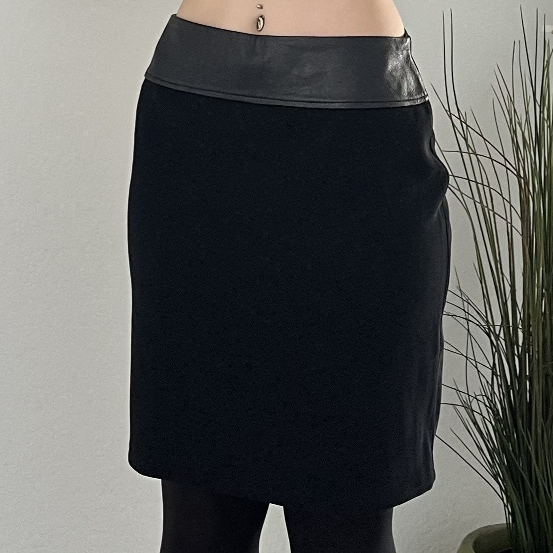 Professional Edge Midi Skirt